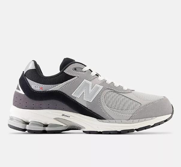 New Balance 2002R灰黑配色特价