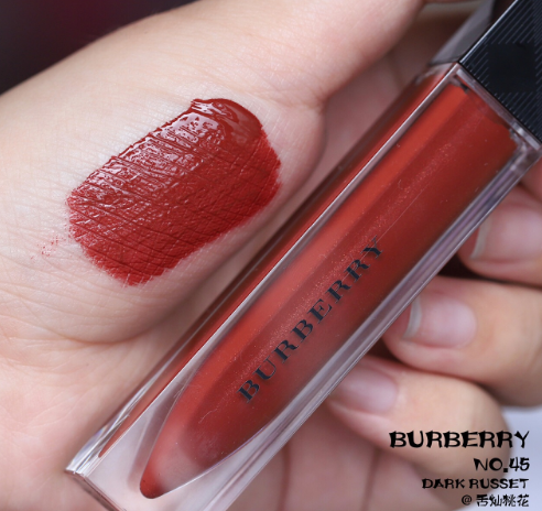 2019夏季新品burberry巴宝莉漆光唇釉45darkrusset