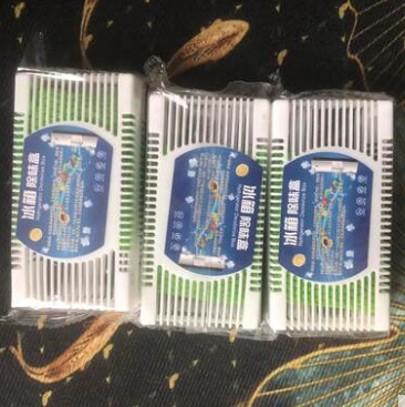 7.9元包邮！冰箱除味剂×3盒