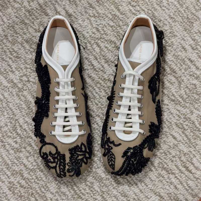 Dries Van Noten串珠薄底德训鞋61折入手