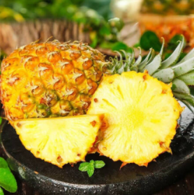 2.9元包邮！新鲜水果菠萝 3斤