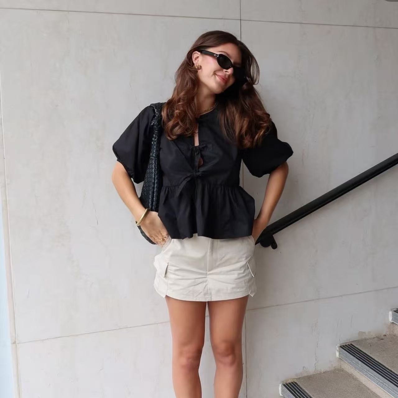 Ganni 黑色蝴蝶结小衫限时折上8折活动