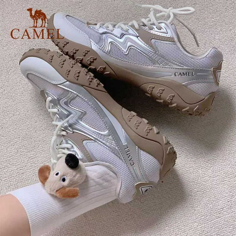 骆驼山云德训鞋