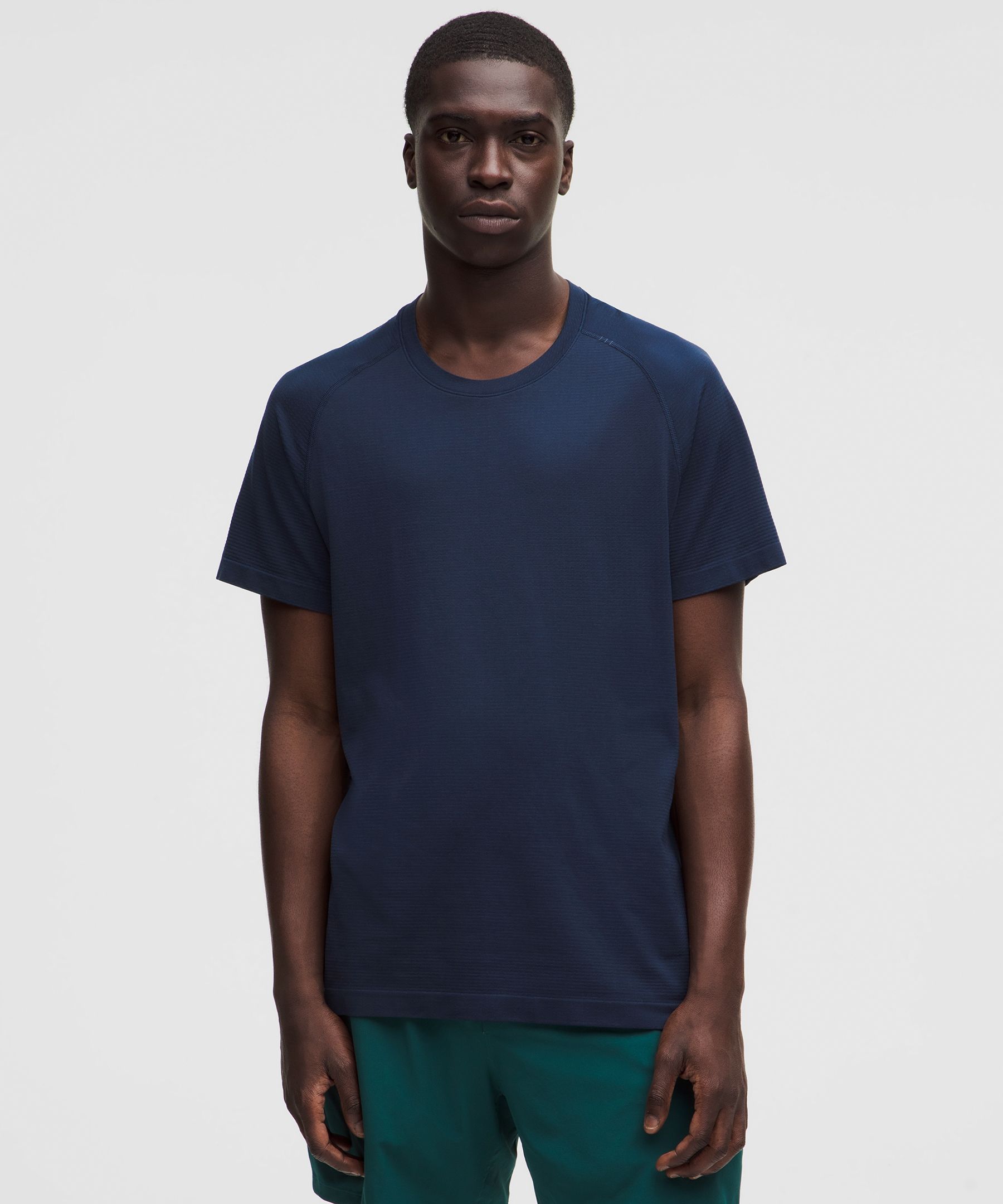 Lululemon Metal Vent Tech 男士T恤