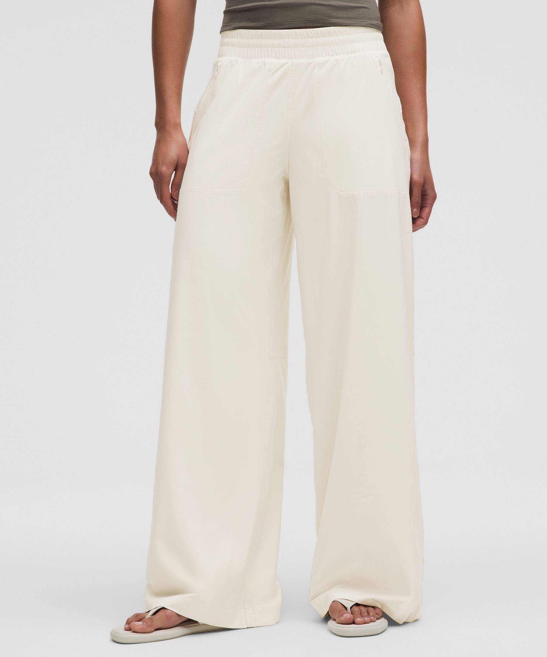 Lululemon Swift Mid-Rise Wide-Leg Pant