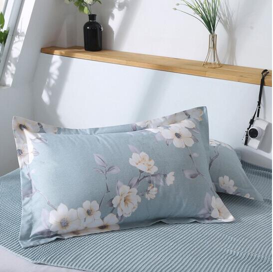 0.6元包邮！午休被/枕套/枕头/毯子/抱枕任选一件