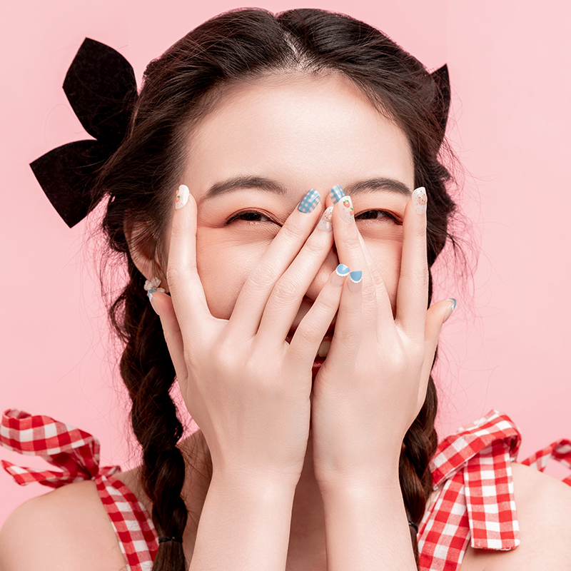 拍2件！名创优品芭比无痕美甲贴2盒共60贴