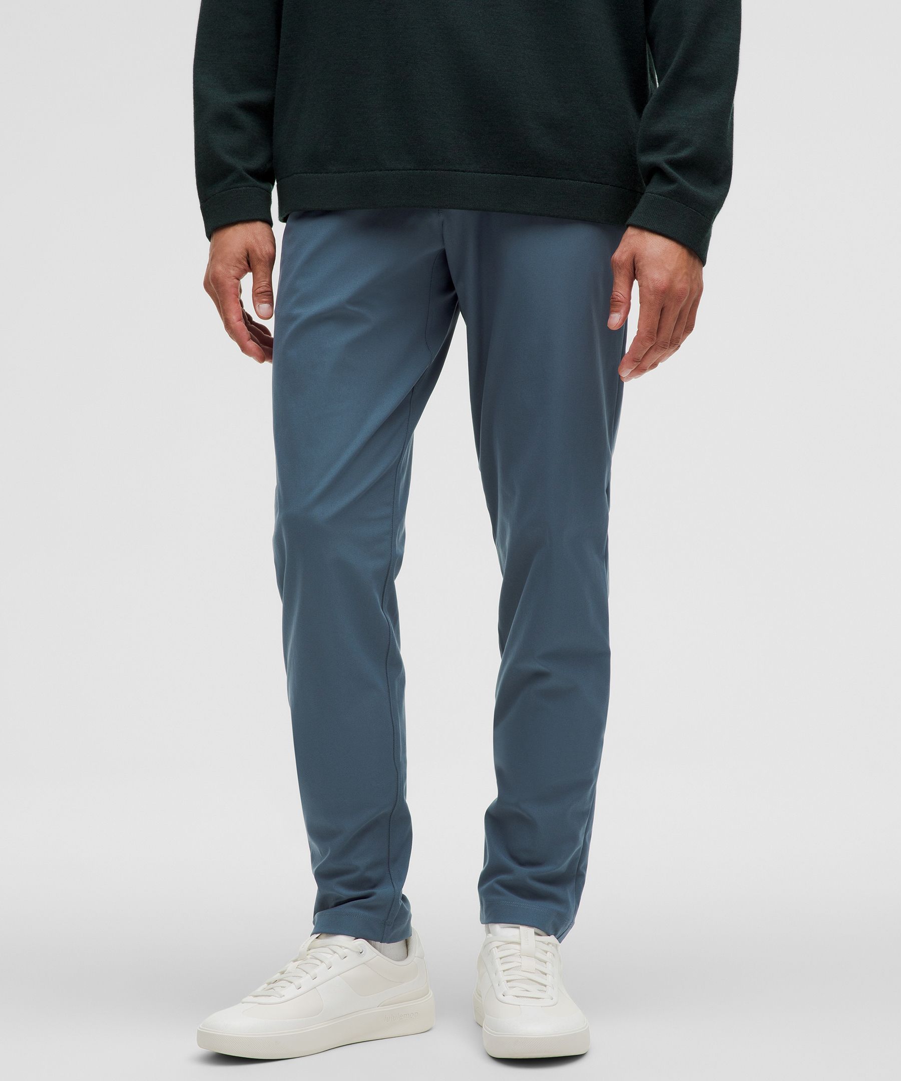 Lululemon ABC Slim-Fit 男裤