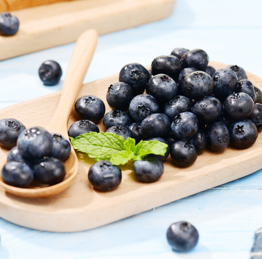 45.9元包邮！云南蓝莓 约125g*4盒