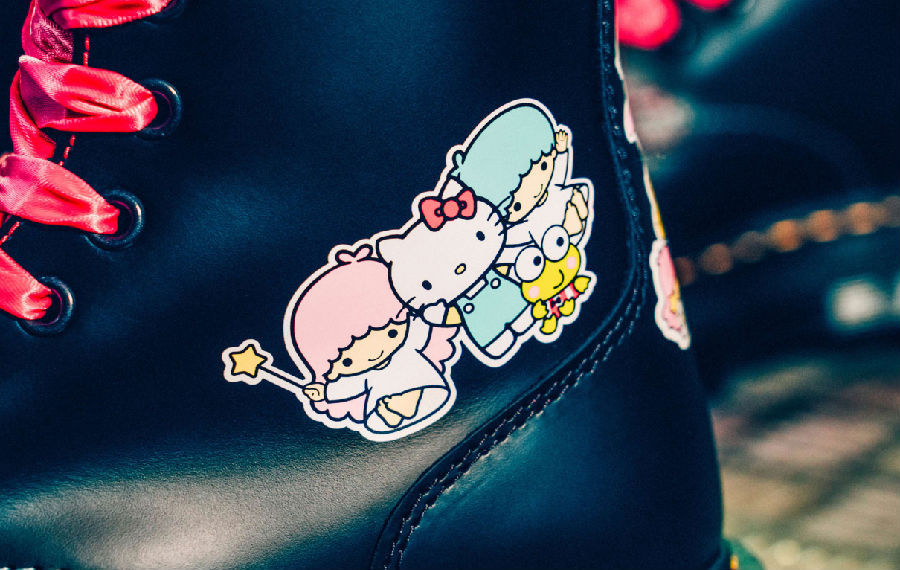 dr. martens x hello kitty 发布2021全新企划