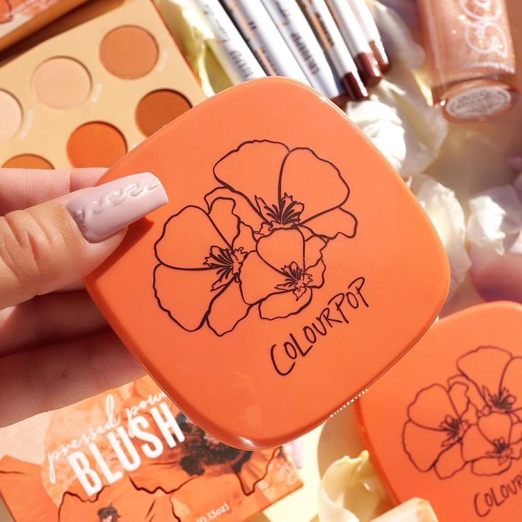 新品 Colourpop Big Poppy 系列新品12月10日上市卡拉泡泡又双叒叕上新了 拔草哦