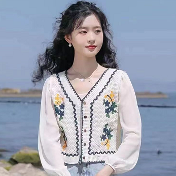 18.29元包邮！小香风钩花针织开衫外套