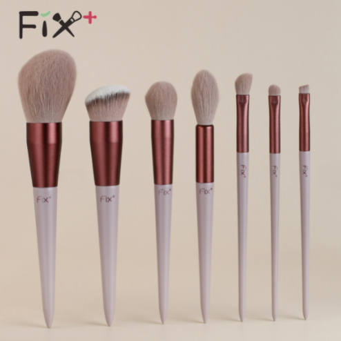 56元包邮！fix+春日和化妆散粉刷套装
