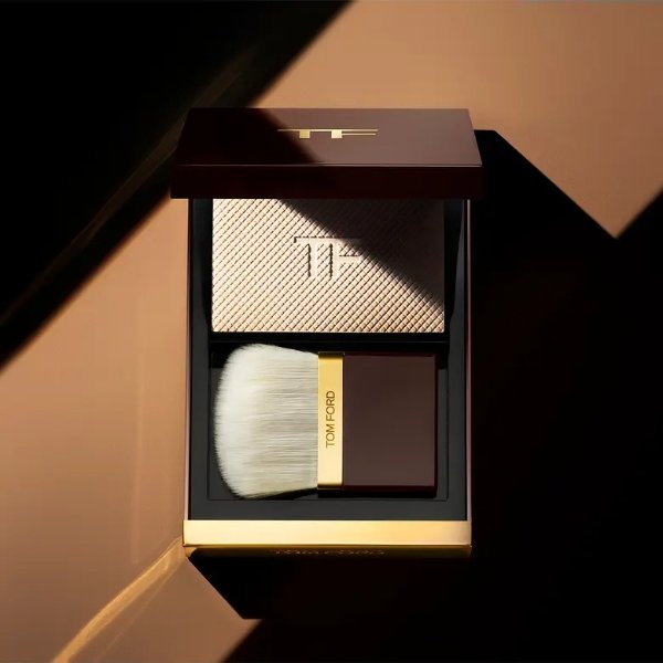 Tom Ford 柔雾蜜粉