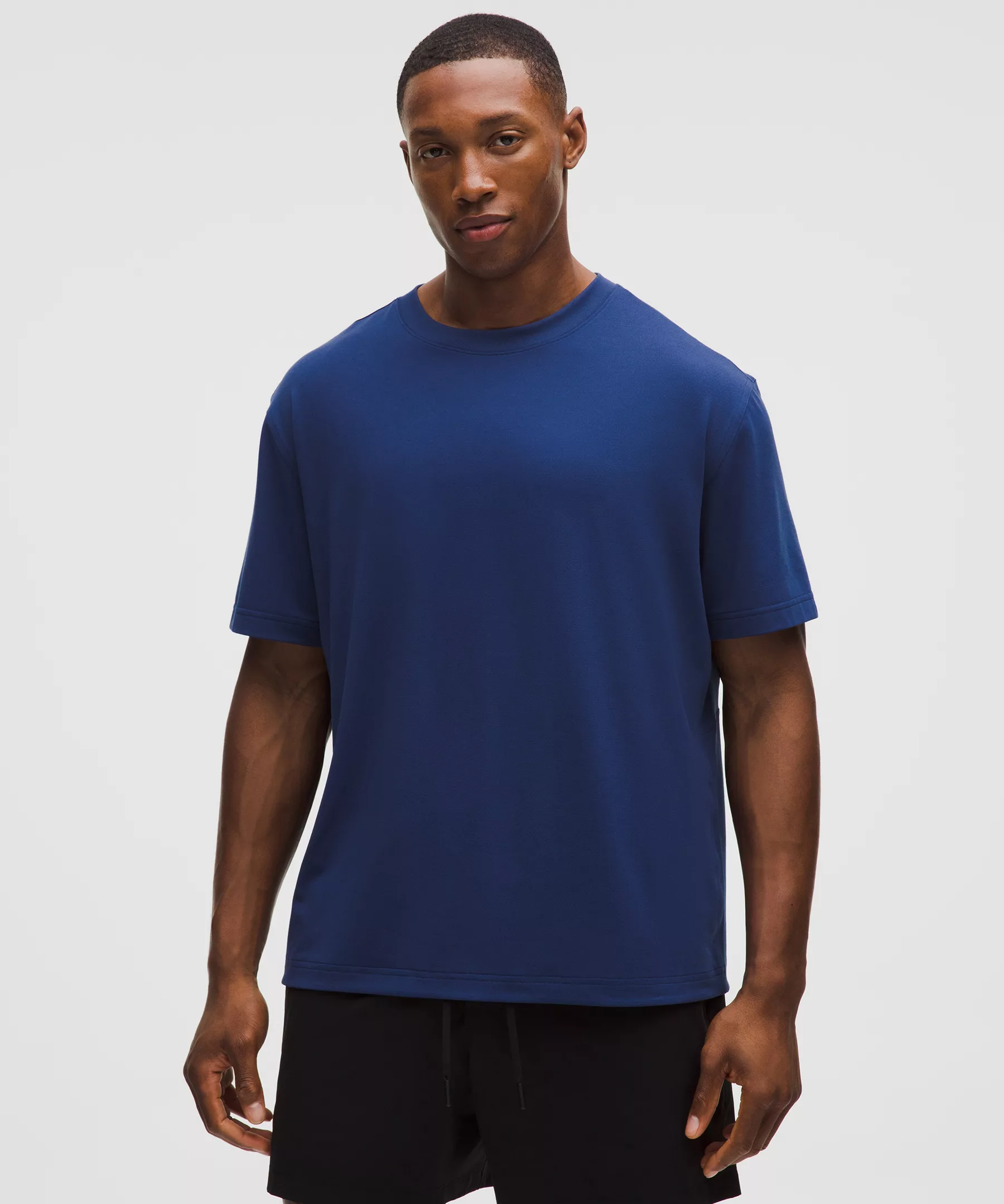 Lululemon EasySet Training男士T恤