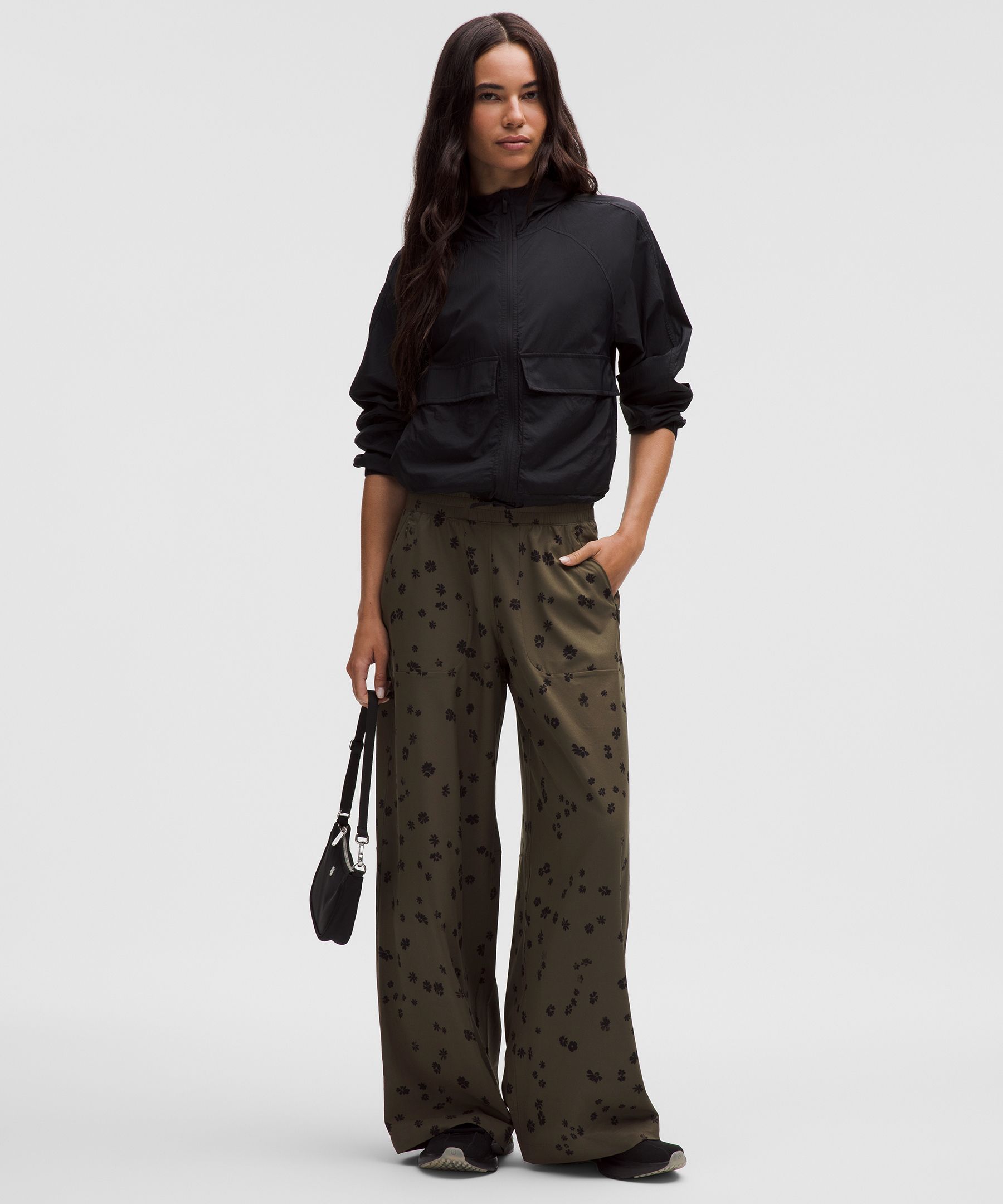 Lululemon Swift Mid-Rise 女裤