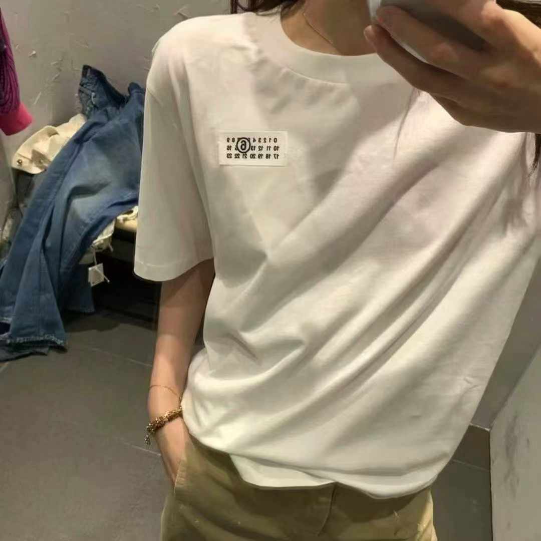 MM6胶带logo款正肩T恤超值折扣