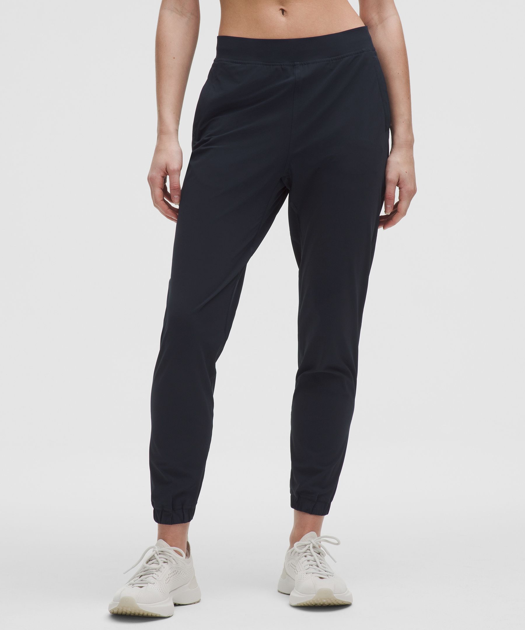 Lululemon Adapted State小脚裤