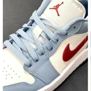 Nike Air Jordan 1 Low海盐樱桃配色女款运动鞋