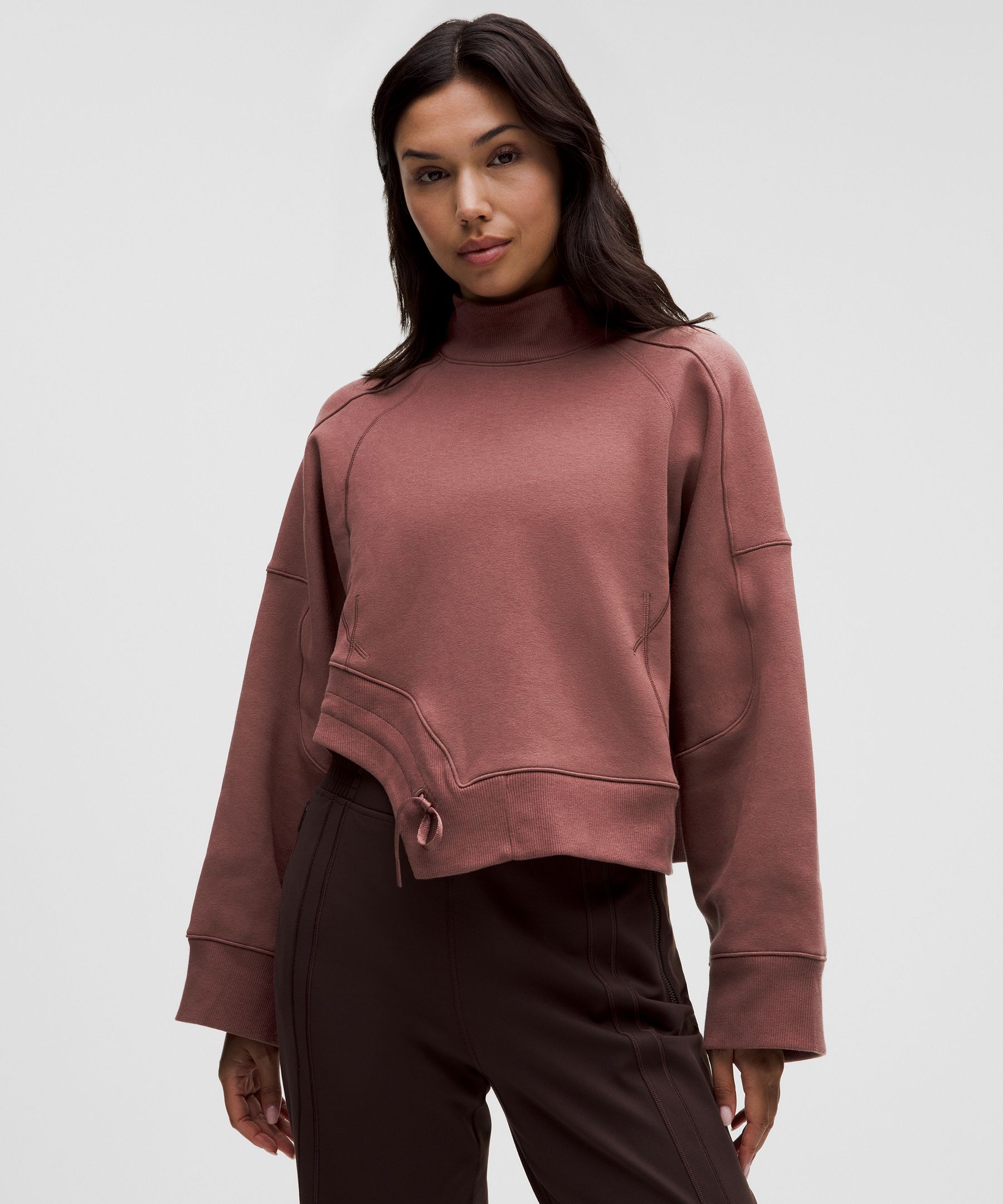 Lululemon Plush Fleece Curved卫衣