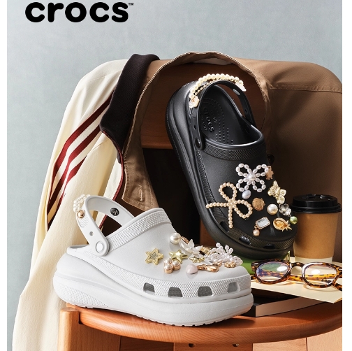 Crocs泡芙洞洞鞋392元