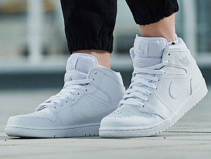 airjordanlowaj1高帮纯全白男款篮球鞋