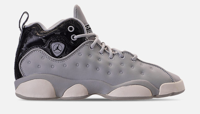 新低jordan乔丹jumpmanteamii大童款运动鞋