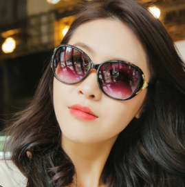 【31日0点】5.9元包邮！IVE 爱.唯依 太阳镜 送袋子+镜布 