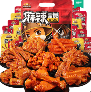 15.1元包邮！三只松鼠鸭脖麻辣零食大礼包500g