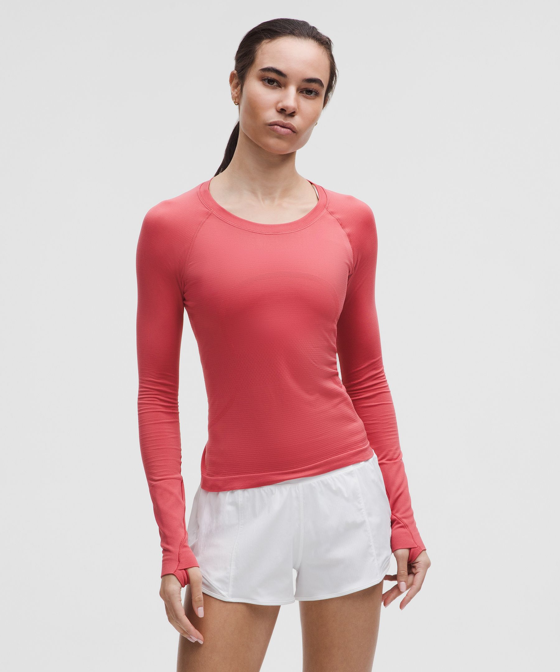 Lululemon Swiftly Tech 长袖T恤
