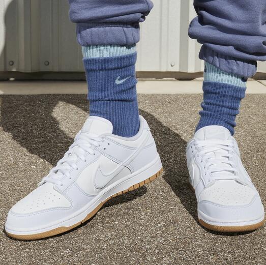 Nike耐克 Dunk Low板鞋 淡粉色/‮蓝淡‬色