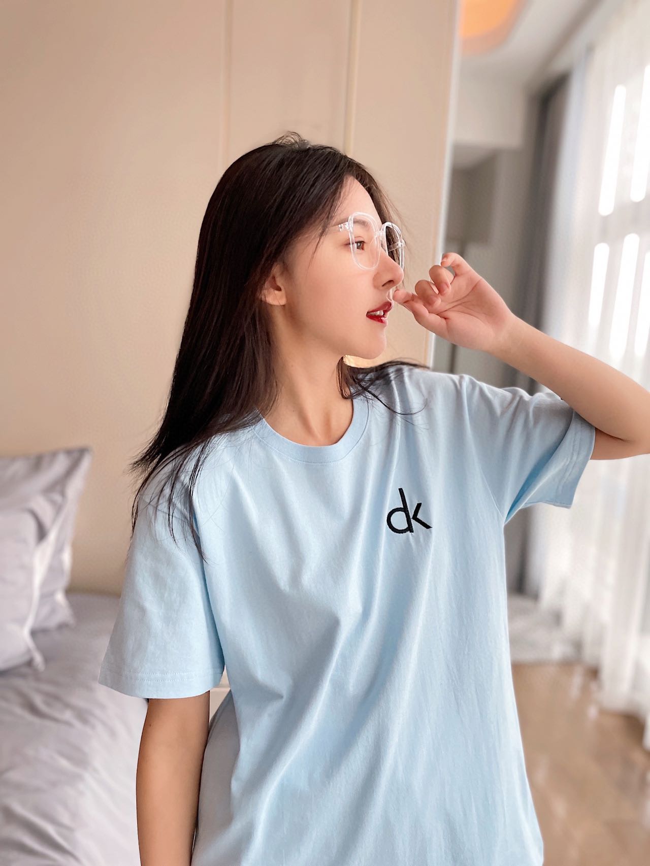 【单件39.9】【celnoklarv】CK短袖t恤