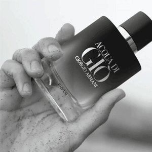 Armani阿玛尼Acqua Di Gio Profumo黑色寄情男士浓香 40ml Armani阿玛尼Acqua Di Gio Profumo黑色寄情男士浓香 40ml