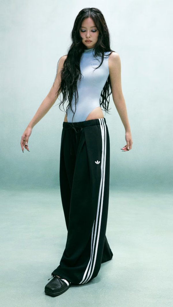 adidas ORIGINALS BY JENNIE 百褶运动裤