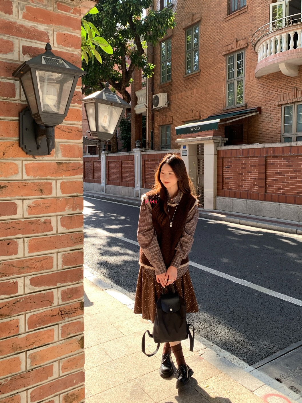 终于把这只 Longchamp 牛皮双肩包收了