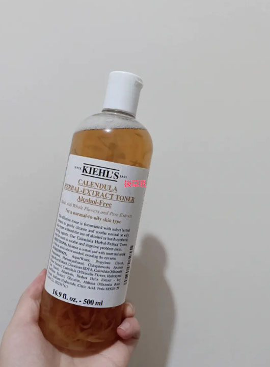 科颜氏金盏花爽肤水是我夏季护肤的必备品之一